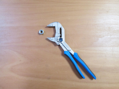 183 7 TC Clé à pince 7" TC avec manches immergés