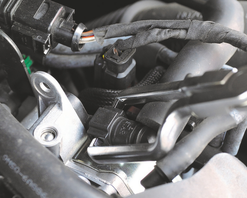 Brilliant Tools Fuel line release pliers