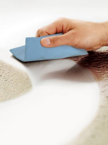 Tork Rouleau de papier d'essuyage polyvalent solide