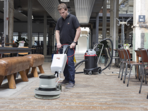 Machine à disque unique EM 17 EVO avec brosse à récurer et à shampooing, puissance 1200 W