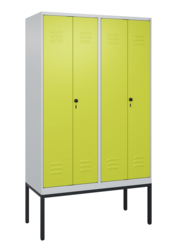 C+P Armoire vestiaire pour EPI Classic Plus pour une séparation en noir et blanc, largeur de compartiment 300 mm