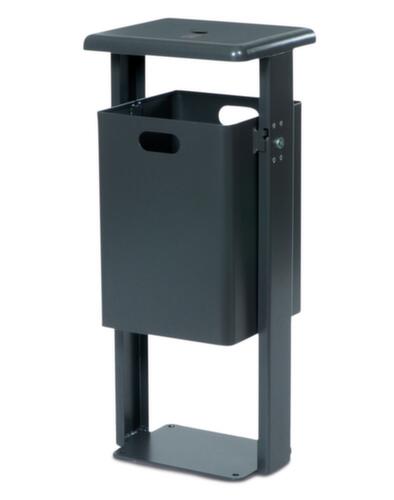 Poubelle avec toit de protection  L