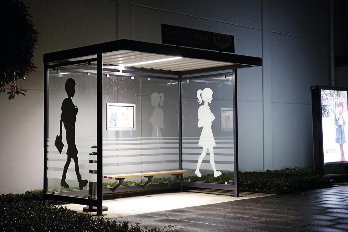 Plafonnier à DEL pour abri fumeurs ZOOM