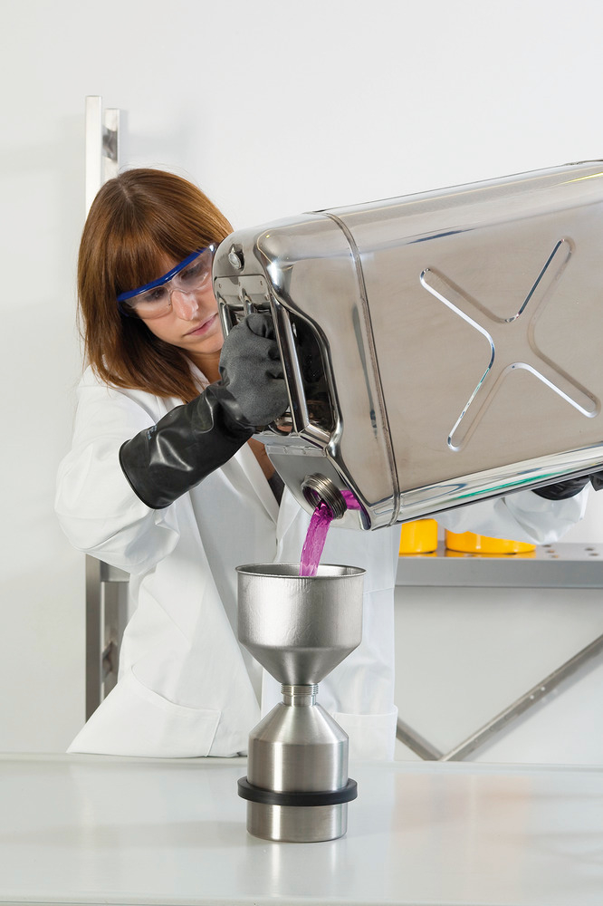 Entonnoir pour bidon de sécurité ZOOM