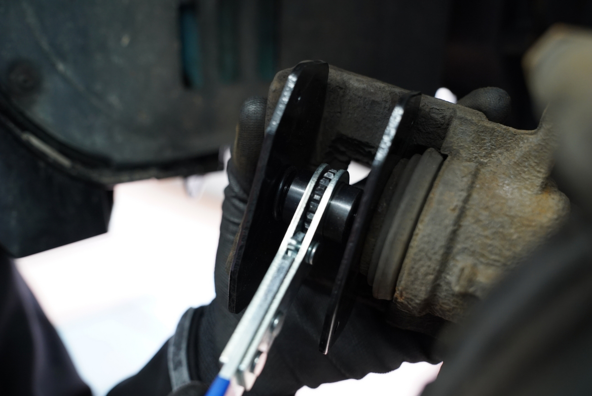 Brilliant Tools Ratchet brake piston adjuster ZOOM